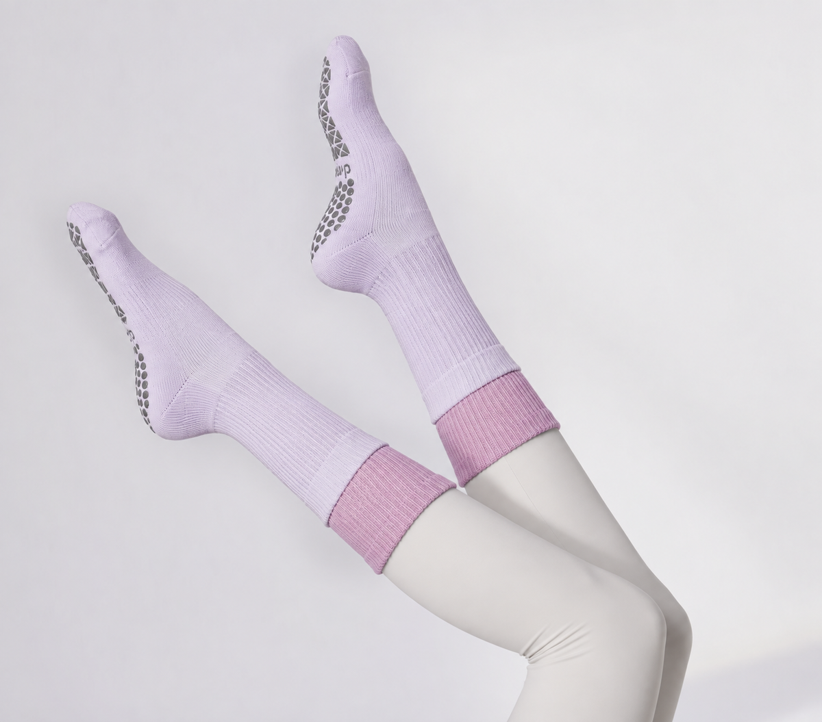 Women's Layered Grip Socks for Pilates & Yoga - Lavender Pink
