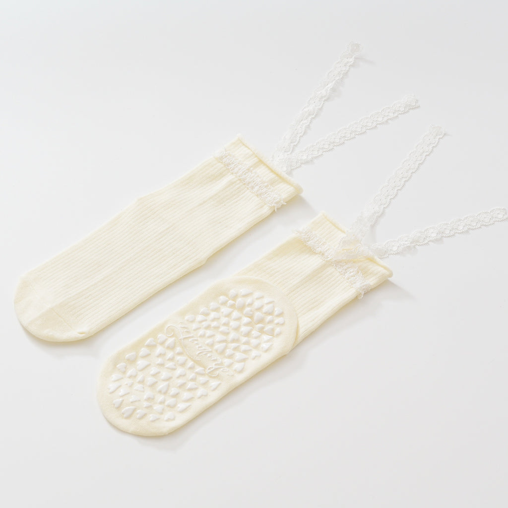 Women's Lacey Bow Grip Socks-White