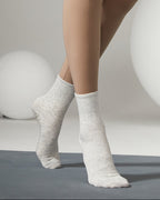 Women's Macaron Crew Grip Socks - Earl Grey