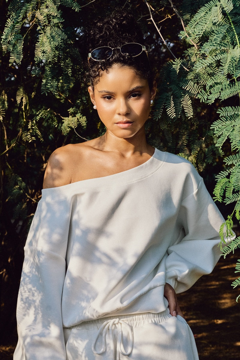 Marshmallow Off-Shoulder Sweatshirt - White