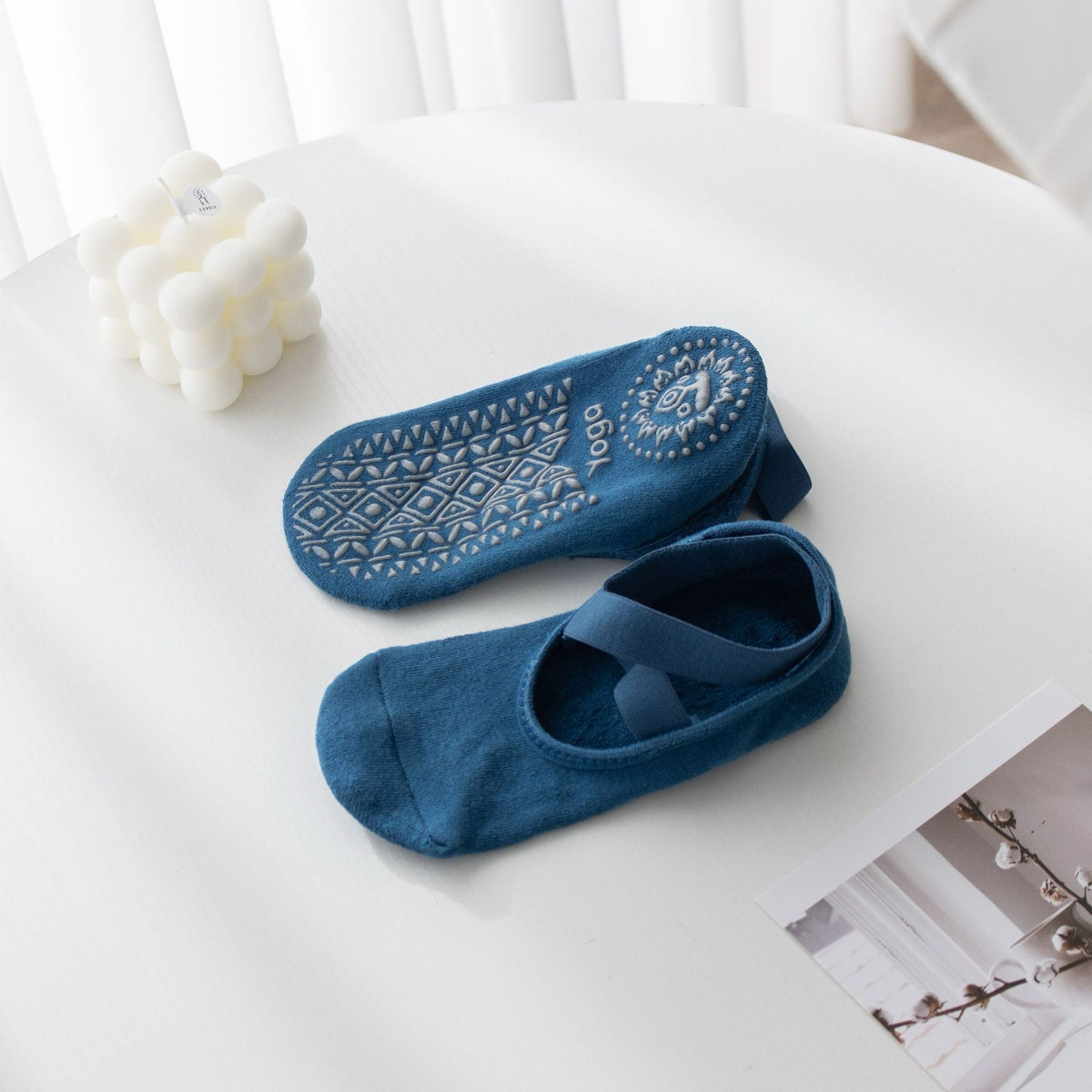 Women's Ballet Cross Grip Socks - Dusty Blue