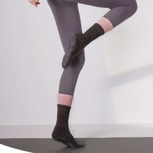 Layered Grip Socks Women Gray Pink