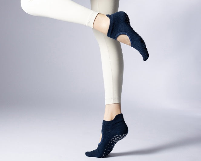 Women's Low-Cut Five-Toe Pilates Grip Socks - Midnight Navy