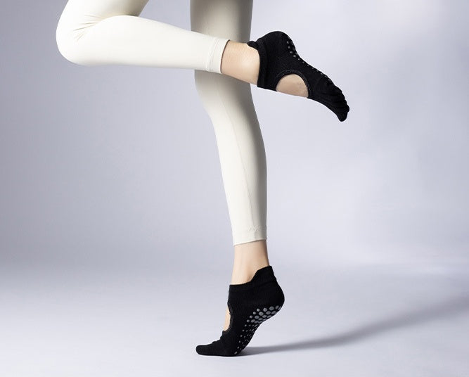 Women's Low-Cut Five-Toe Pilates Grip Socks - Black