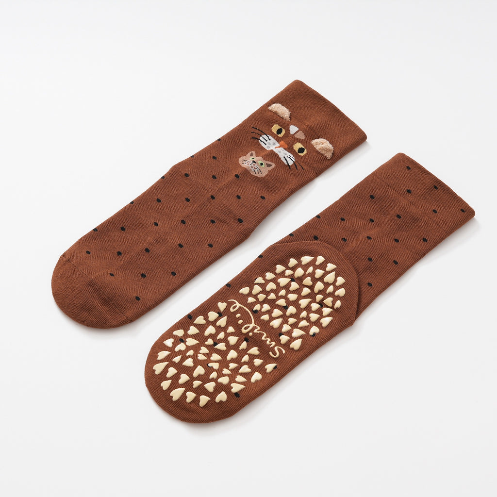 Women's Mochi Cat Grip Socks - Brown