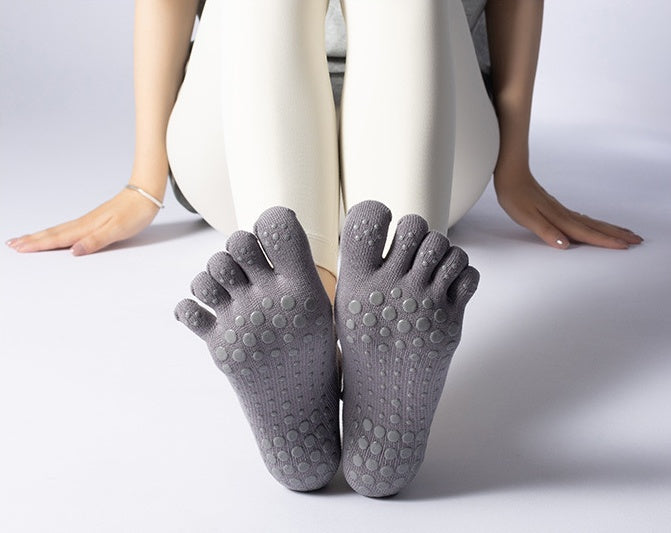 Women's Low-Cut Five-Toe Pilates Grip Socks - Medium Gray