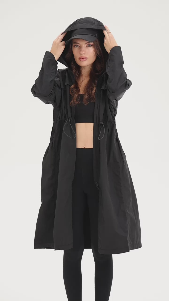 Wadi Trail Sunscreen Long Coat - Black